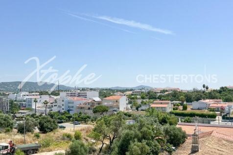 Almancil Centre 4 Bed Duplex Top Floor Apartment For Sale (42)