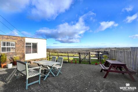 Milking Parlour / Patio Area