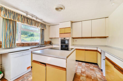 1306589-12-684c5a...