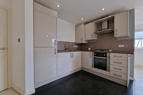 The Waterglades, Rosehill, Willenhall, WV13 photo 3