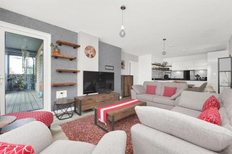 London, NW2 - property photo