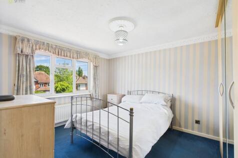 CAM03830G0-PR0184...