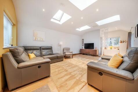 Bicester, OX25 - property photo
