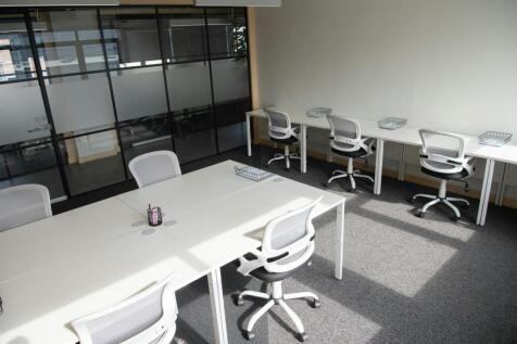 Serviced Office to rent Image 6