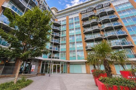 gerry-raffles-exterior.jpg