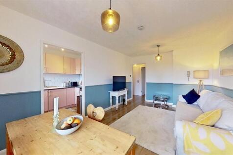 Jasmine-Court-Wimbledon-SW19-06042026_143610.jpg