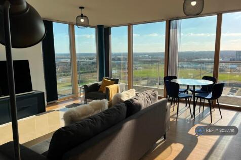 3-bed flat on Pearl House, Milton Keynes, MK9, £2,095/mo