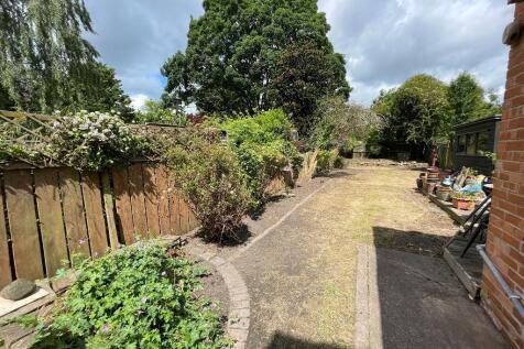 Rear Garden (2)
