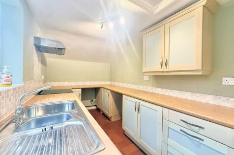 Fletton Avenue, Peterborough, PE2 photo 5