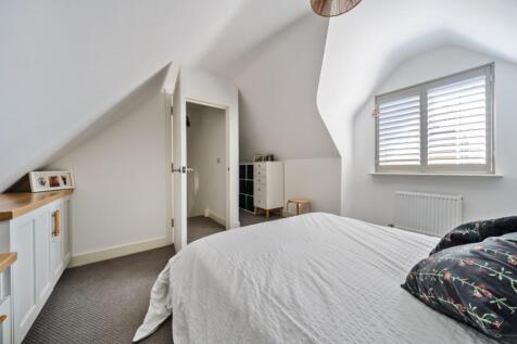 25-68234e1a52048-1263506-ARW-25