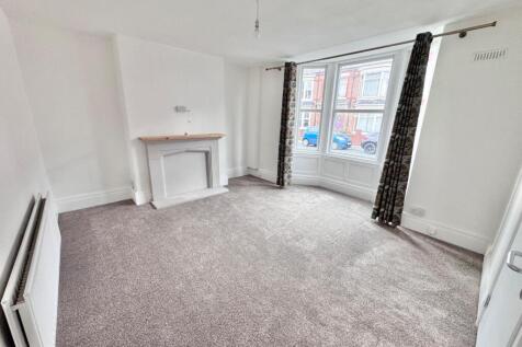 Ground Floor Flat Lounge