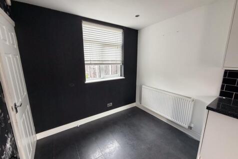 Thirsk Avenue, Sale photo 3