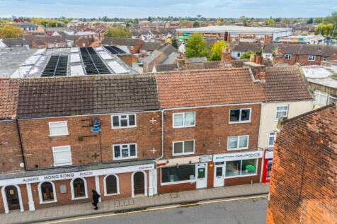 -68e77a2847d28-l-1360685-7-68e6e6647b3ce-ARW-1