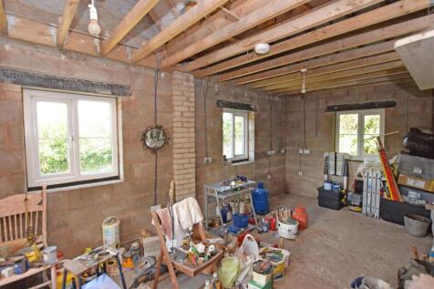 Kitchen diner MYL.JPG