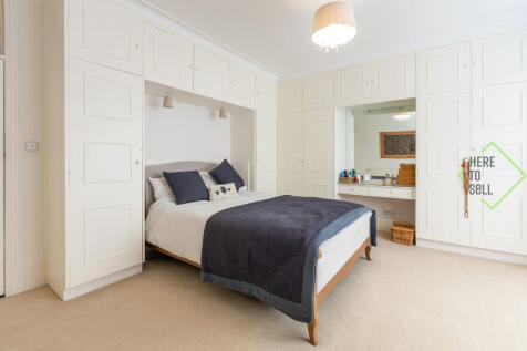Berkshire Gardens, London, N13 6AA-1 (10)