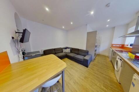 Flat-2-13-Saint-Peters-Gate-Lounge