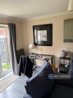 Lavender Close, Corby, NN18 photo 5