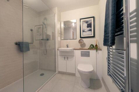 Whitelock Grange, Bingley - Shower Room