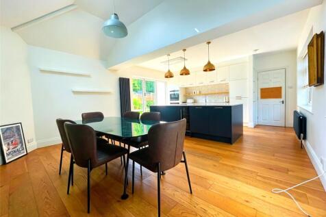 Stainbourn Mount, Moor Allerton, Leeds, LS17 photo 5