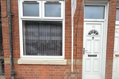 Three Bedroom Terraced House on Dorset Street