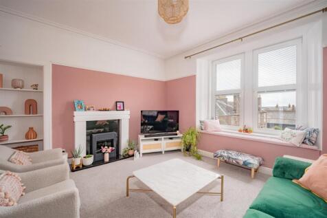 Flat D 335 King Street  BF-6.JPG