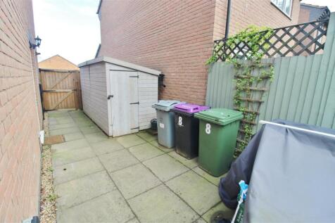 REAR GARDEN -