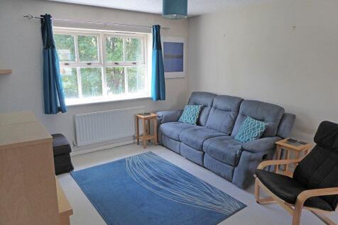 Yew Tree Court, Tachbrook Street, Leamington Spa, Warwickshire, CV31 photo 4