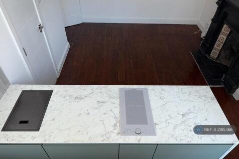 Kitchen Island (Sink On Left, Stove In Middle)