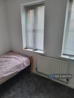 2nd Bedroom