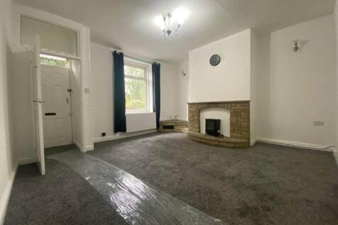 157 Huddersfield Road, Newhey photo 3