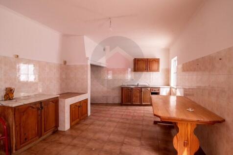 villa near Peniche