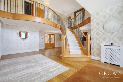 Unique Oak Bespoke Hallway