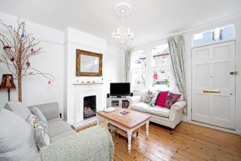 12 Bourne Avenue ...