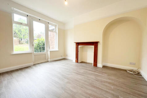 Pinewood Drive, Orpington, BR6 photo 3