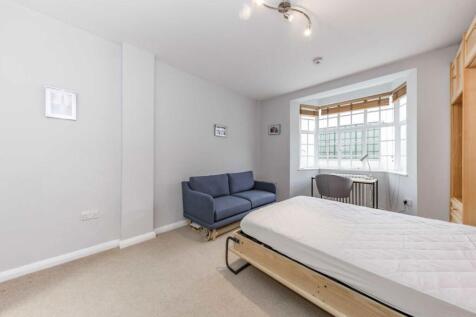 Woburn Place, Russell Court photo 3