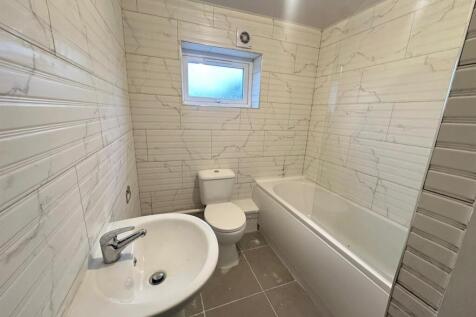 22 whitegreve-14.JPG