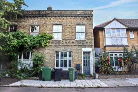 92 Robertson Street, Battersea London SW8 3TZ