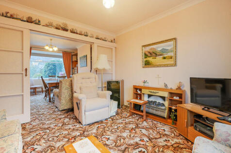 Open Plan Living / Dining Room 