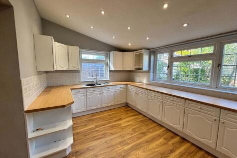 Cresswell Road, Newbury photo 3