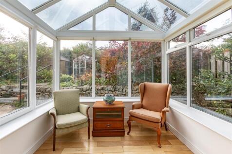 2 Waverley Gardens Darnick 19.JPG