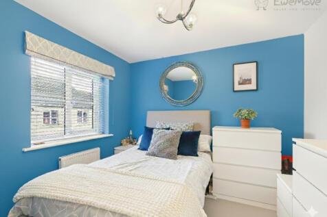 EWEMOVE SOUTH MOLTON - BEDROOM 2