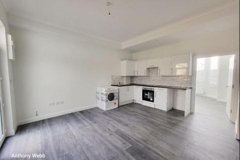 Kitchen/Reception