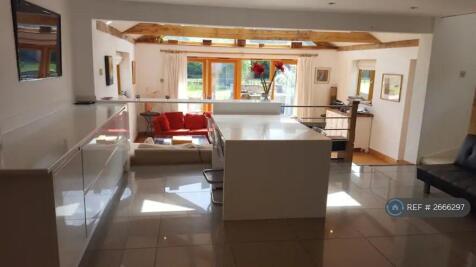 Open Plan - Grey Tiled Floor