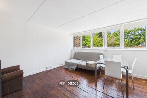 Kitchen / Living area