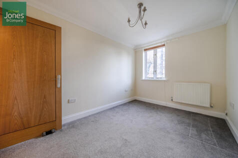 01926b0b-b68e-450...