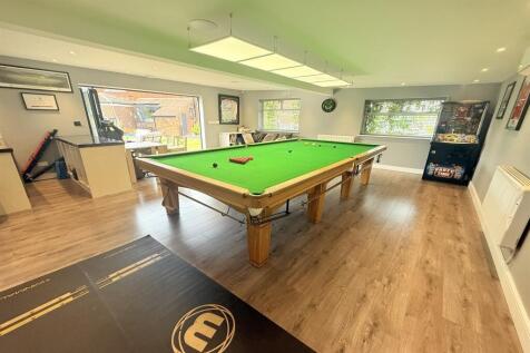 Entertainment Room
