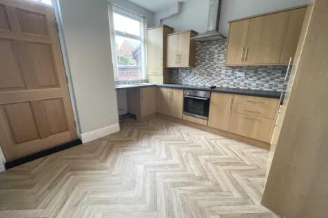 High Barn Street, Royton photo 5