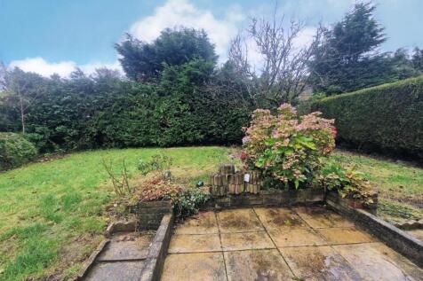Beeches Close, Rubery, Birmingham, B45 photo 4