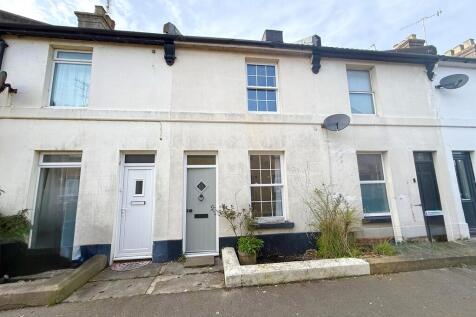 9 Albert Road Fro...