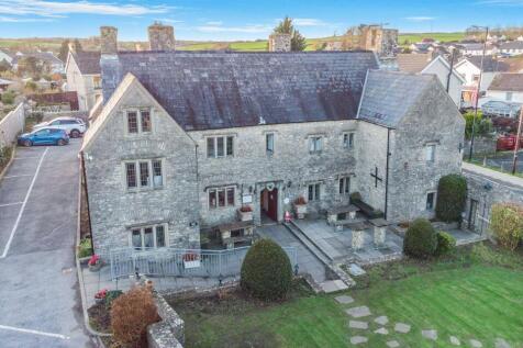 The Great House Hotel, Laleston, Bridgend, CF32 0HP